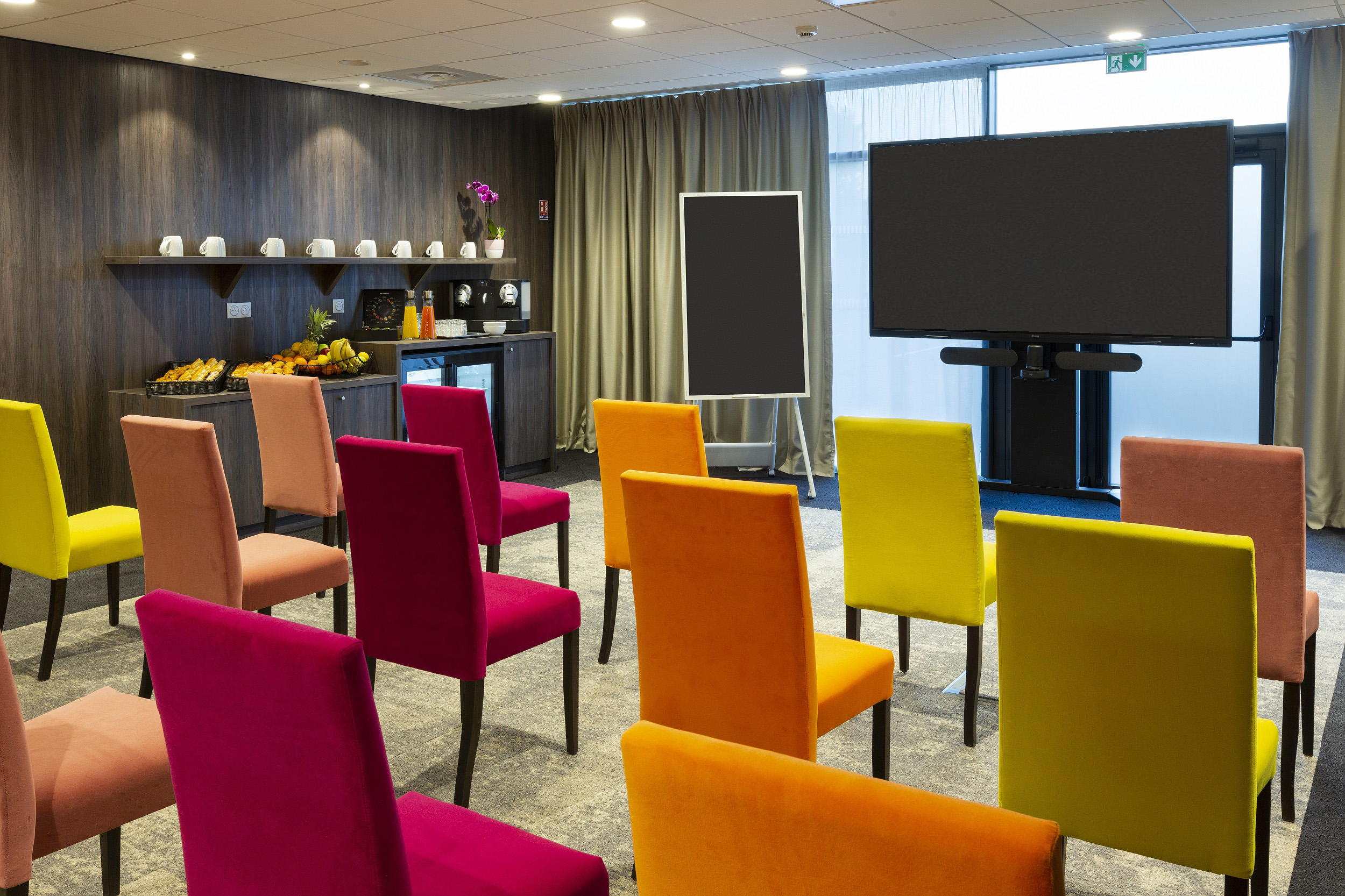Hotel Roi Soleil Prestige Plaisir - St Quentin 31/39