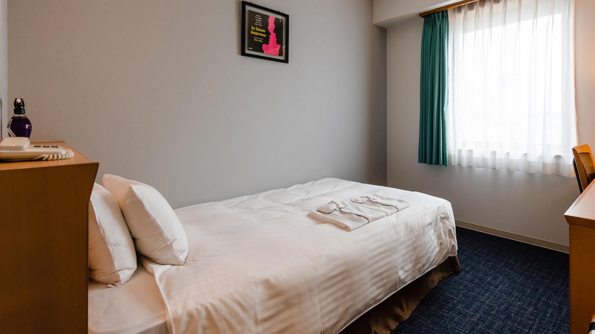 Semi Room, Standard, Double Bed