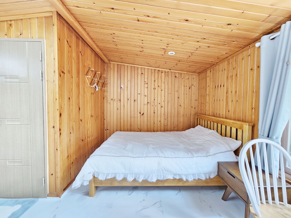 Valley Log Pension 10/50