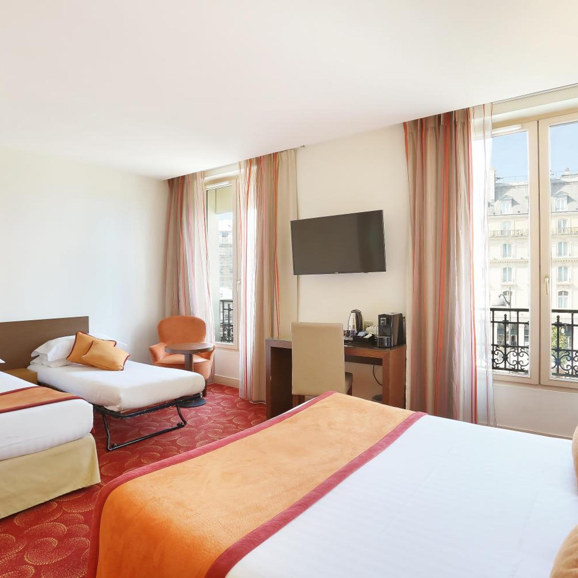 Room, Quadruple, Single Bed
