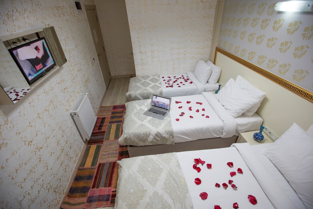 Grand Istanbul Airport Hotel 6/36