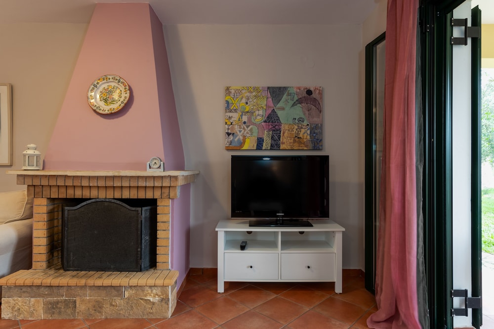 Koxyli Village Studios &amp; Apartments 39/50