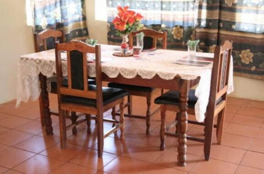 Kwesu Guest House 11/11