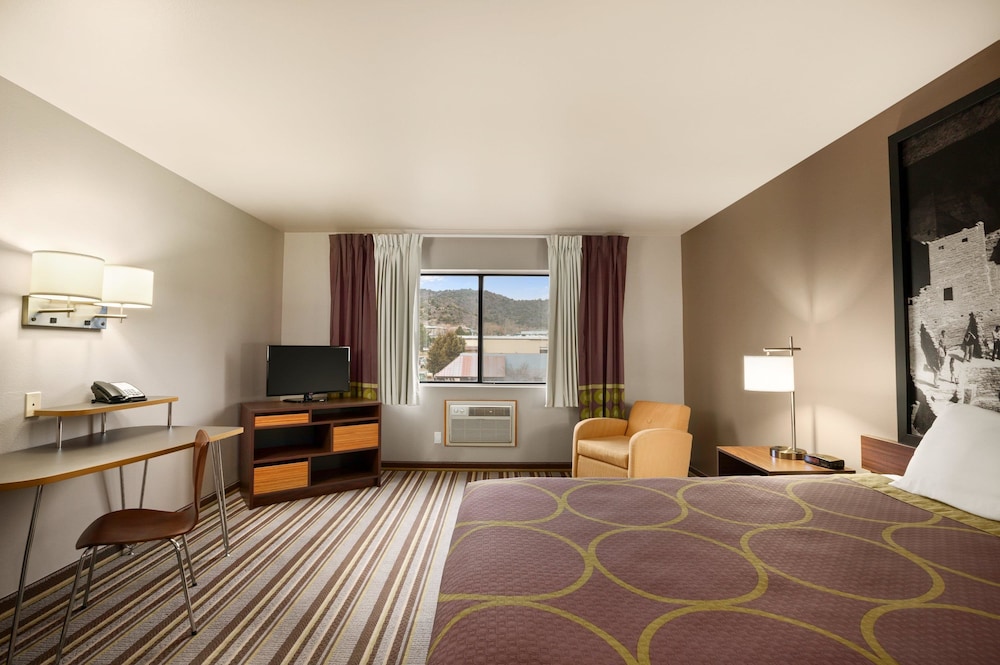 Super 8 By Wyndham Durango 13/30