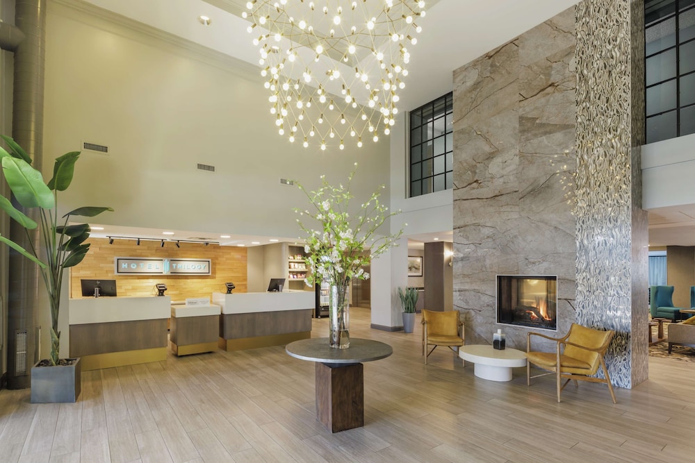 Hotel Trilogy Albany Airport, Tapestry Collection by Hilton 3/30