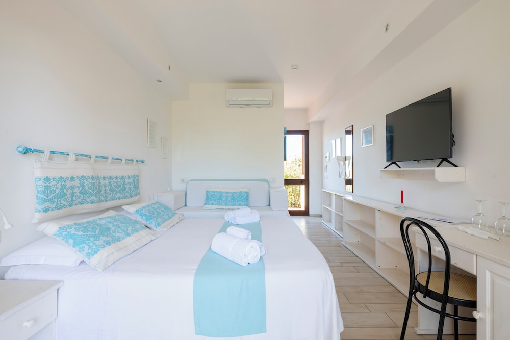 Aparthotel Domus De Janas Sul Mare 39/50