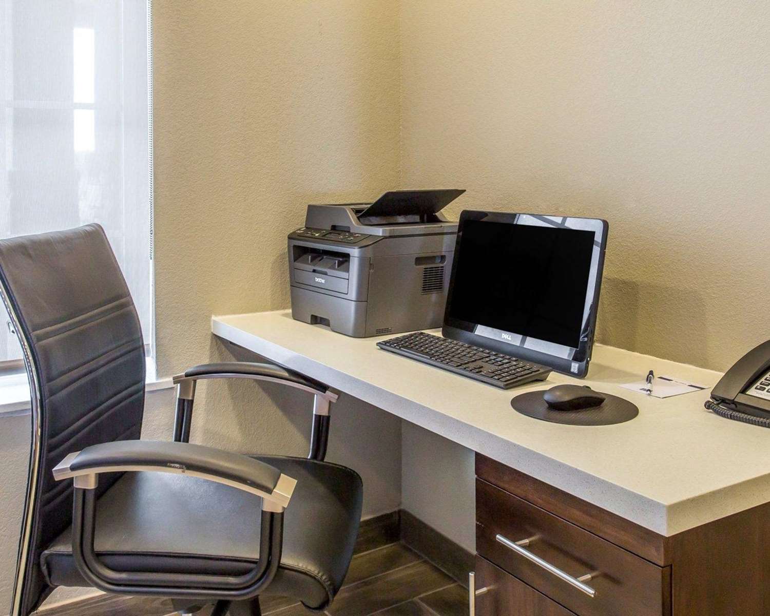 MainStay Suites Midland TX 37/44