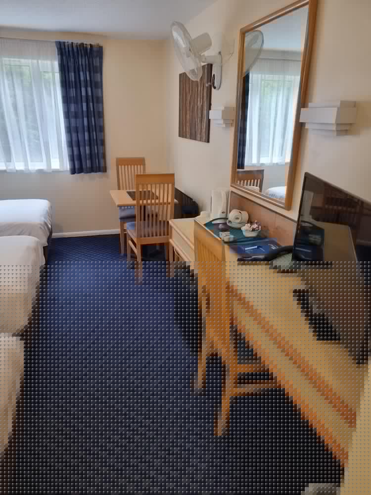 Travel Plaza Hotel 37/69