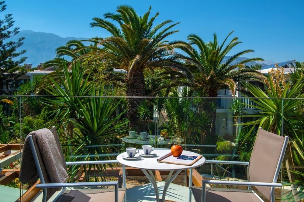 Cretan Beach Resort Hotel 44/57