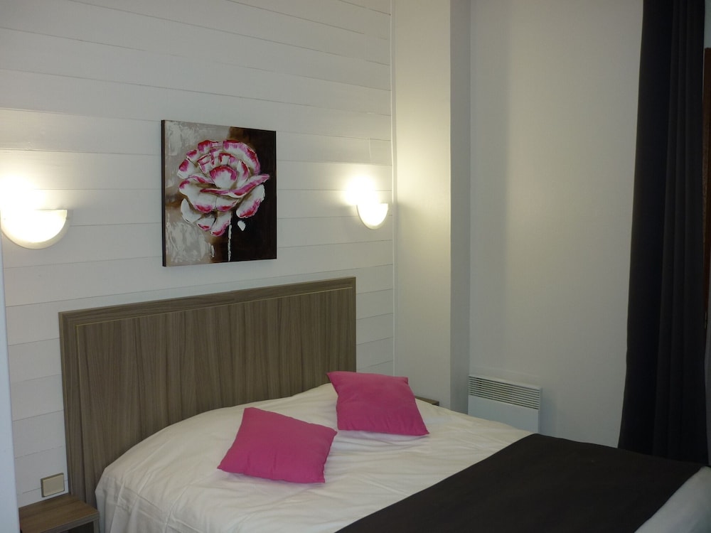 Sure Hotel by Best Western Saintes 38/63