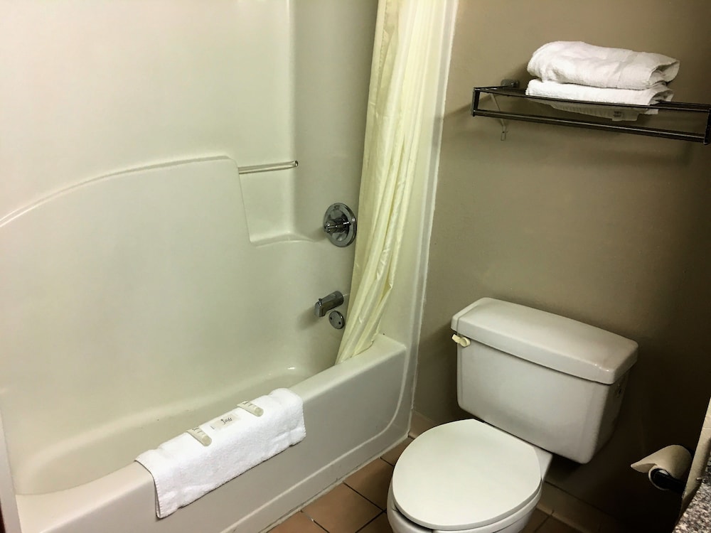 Haven Inn Suites 17/37