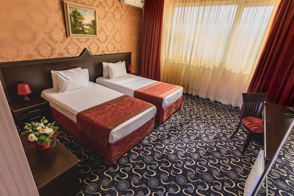 Montecito Hotel Sofia 23/73