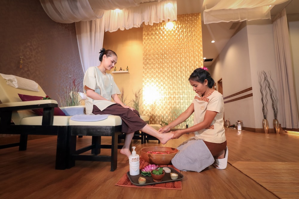 Grand Fortune Hotel Nakhon Si Thammarat 11/70