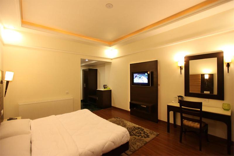 GRAND VIEW HOTEL 21/51