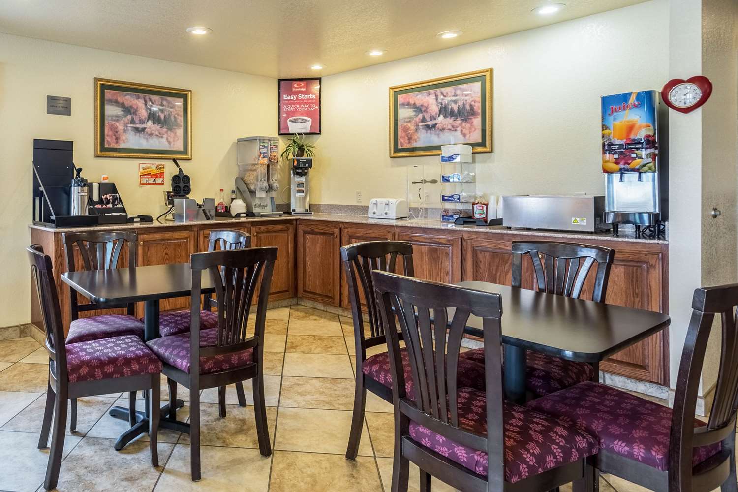 restaurant cafeteria