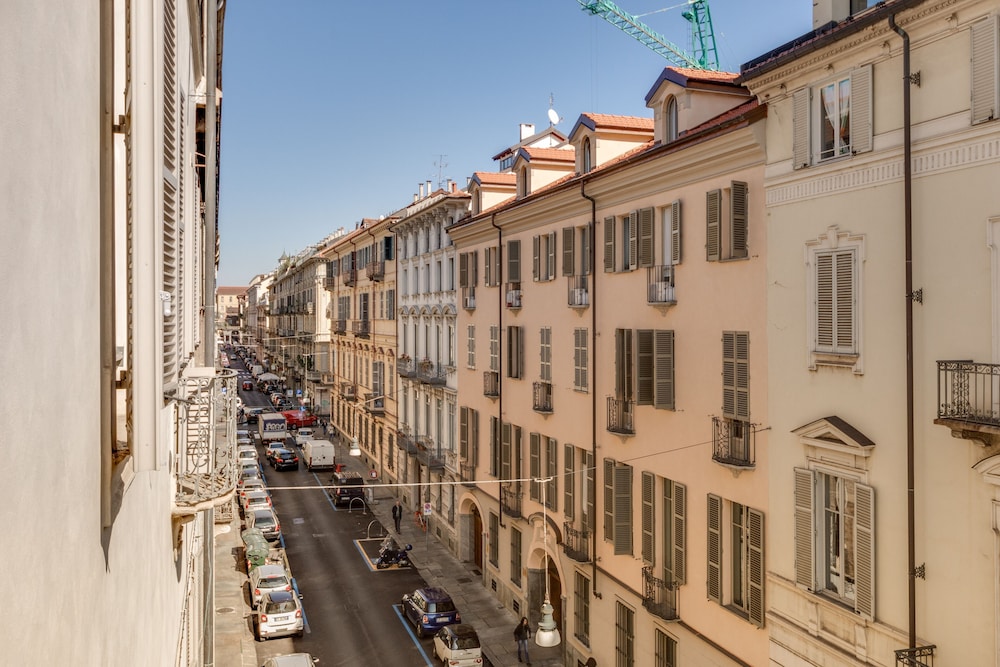Palazzo Del Carretto Art Apartments 62/72