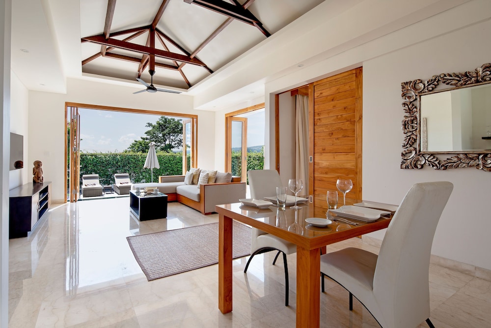 Kokomo Resort Gili Gede 30/50