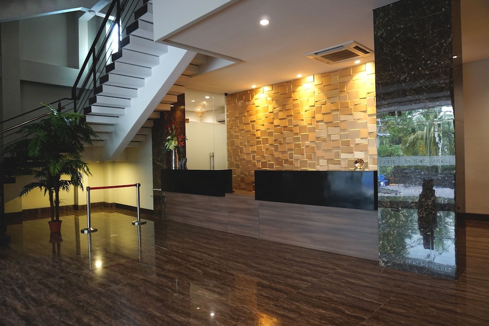 Moscha Hotel 5/32