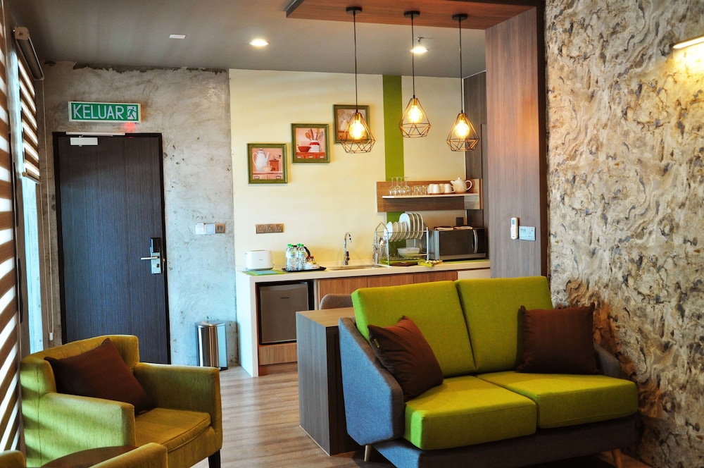 Valya Hotel 4/55