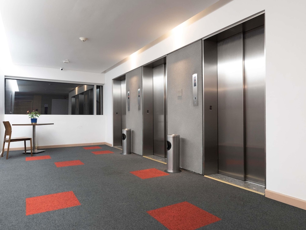 Ibis Medellin 59/67