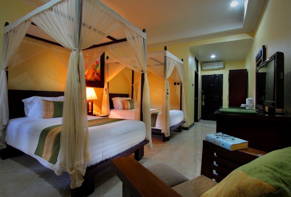Adi Dharma Hotel Kuta 37/67