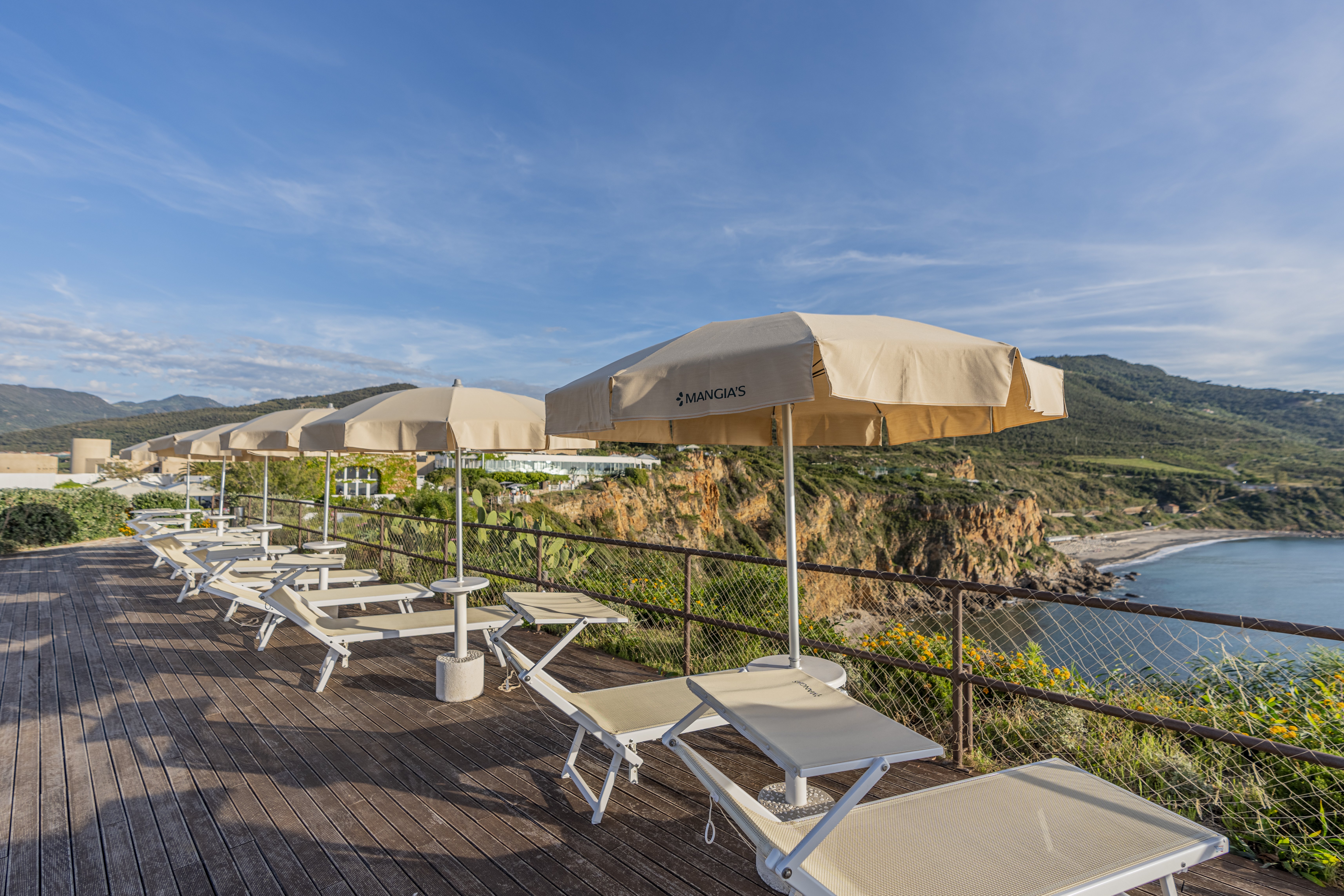 Mangia's Pollina Resort 37/50