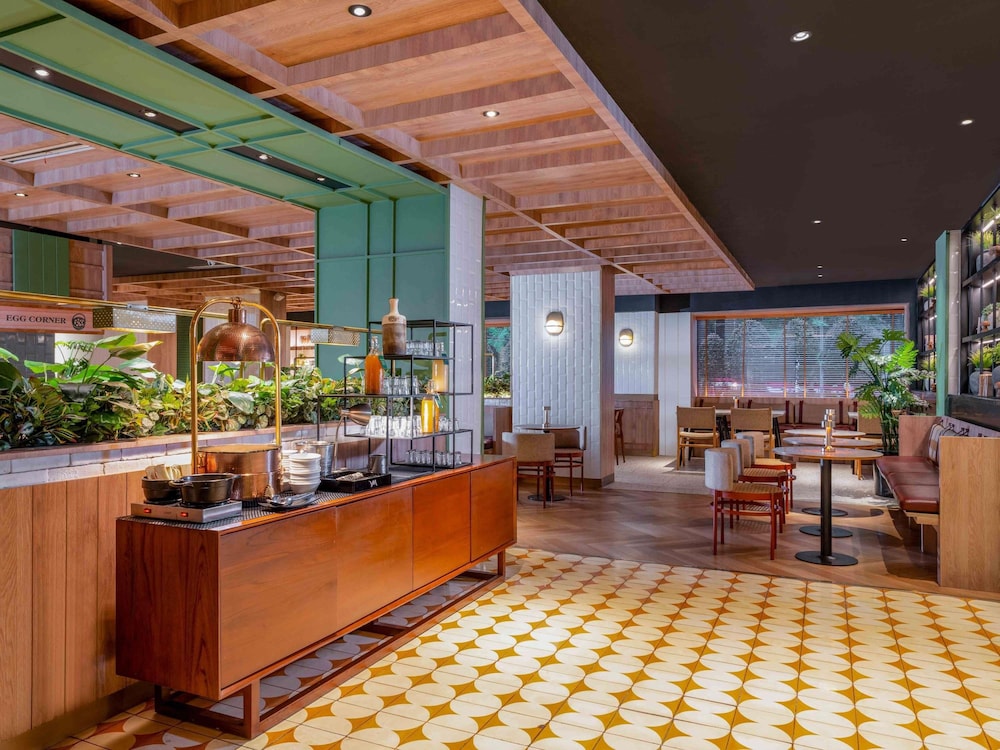 Mercure Jakarta Sabang 11/79
