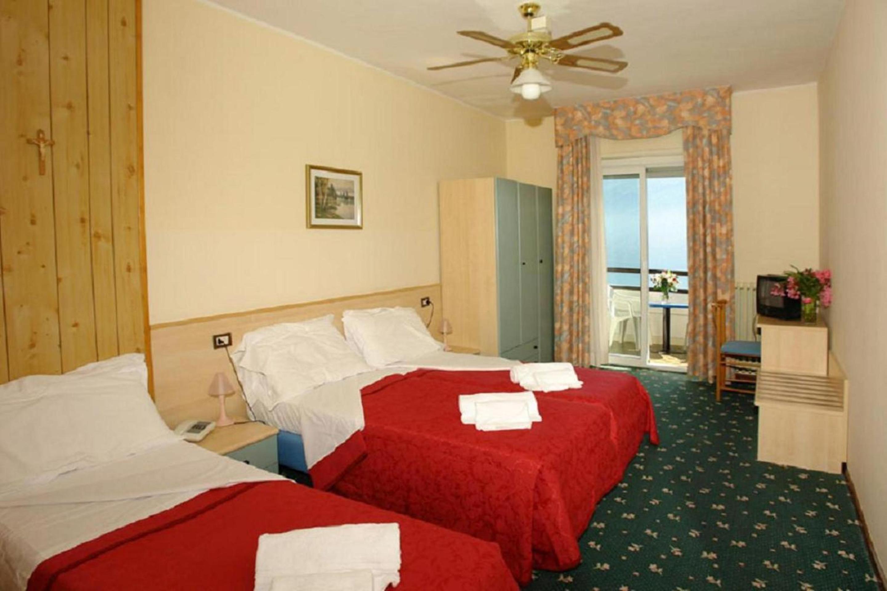 Hotel Village Bazzanega 16/50