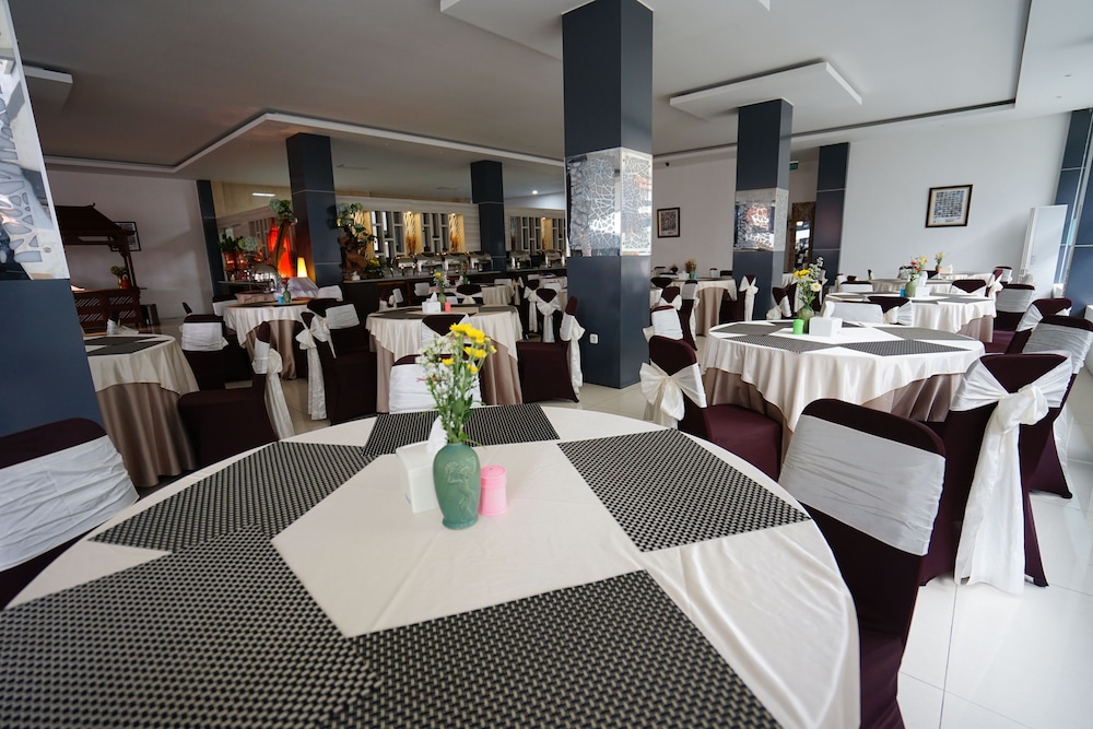 Selecta Hotel Batu Malang - Adults Only 32/50