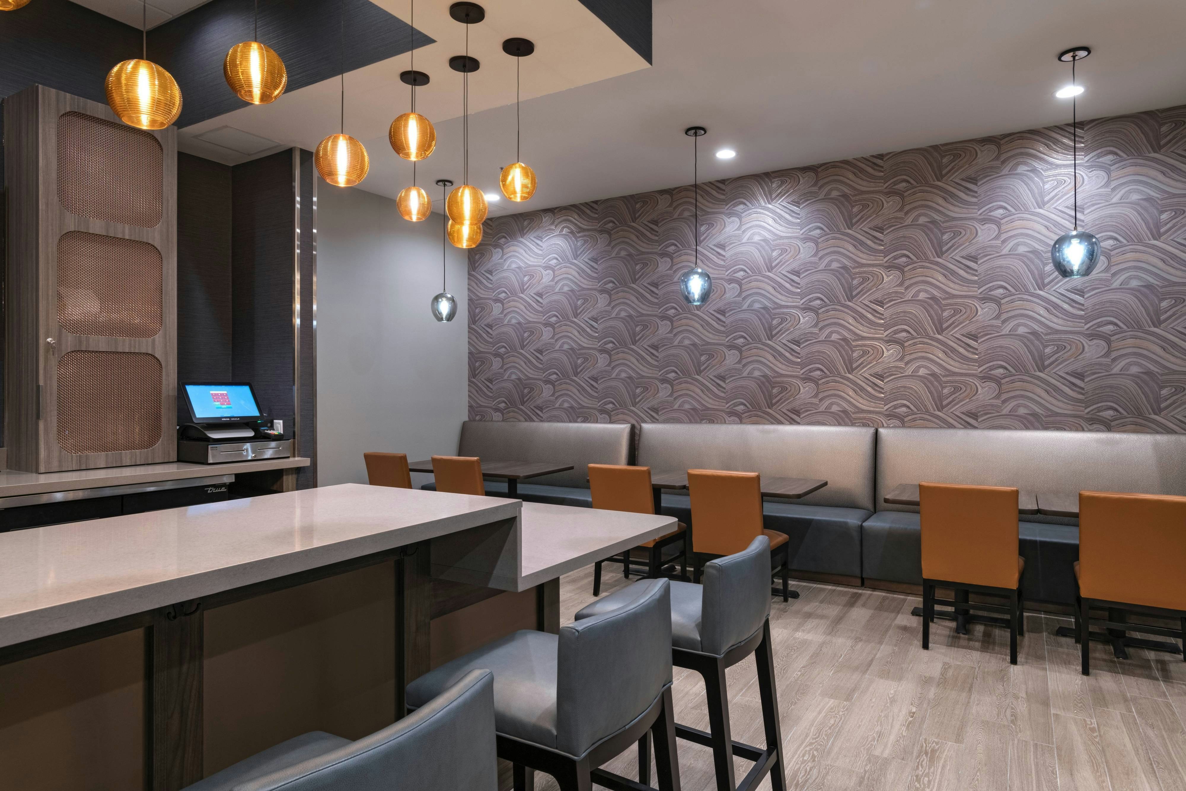 TownePlace Suites by Marriott Dallas DFW Airport North/Irving 32/54