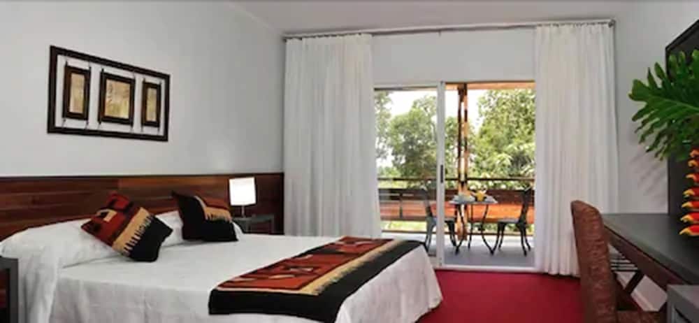 STANDARD, DOUBLE BED