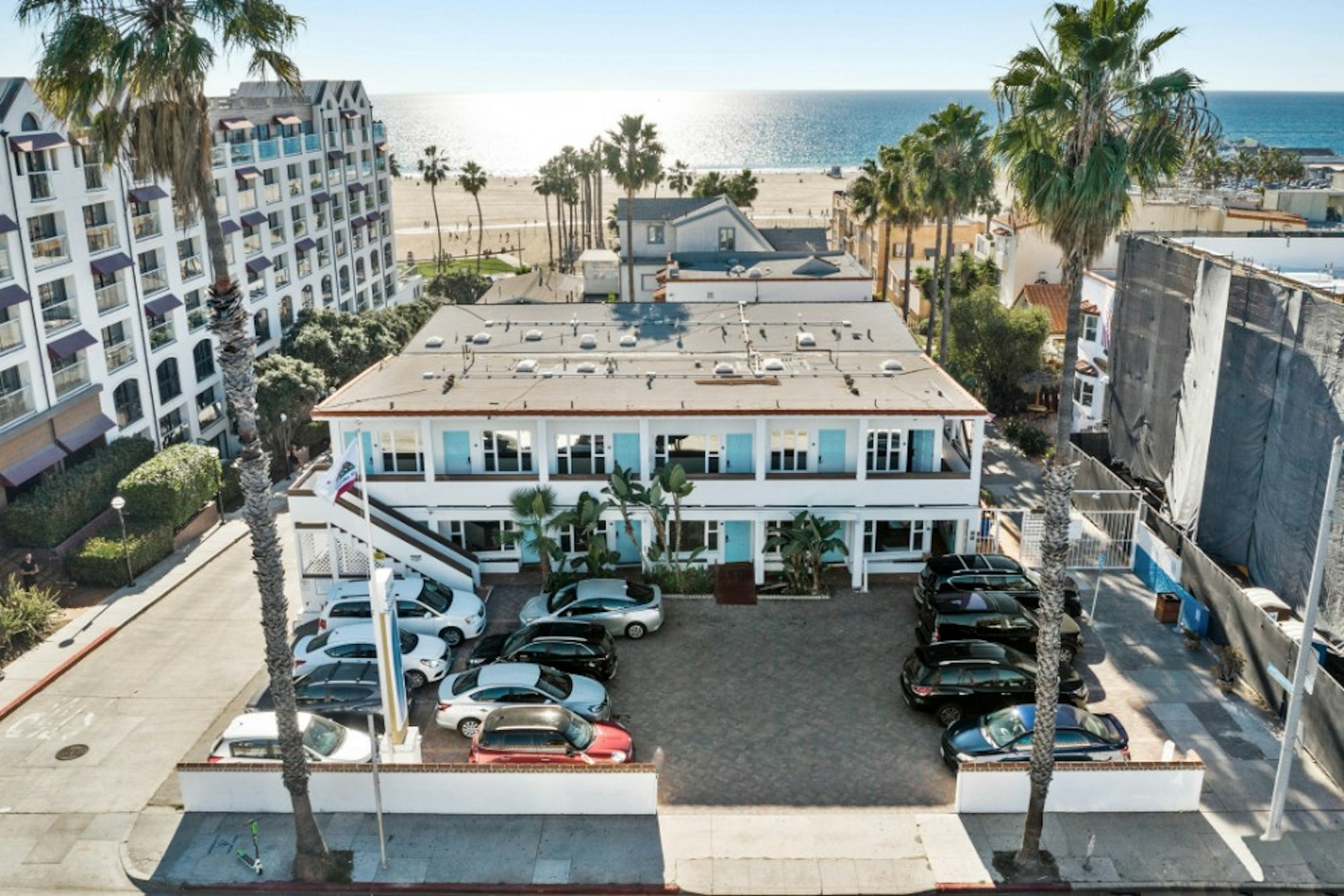 Sea Blue Hotel 8/11