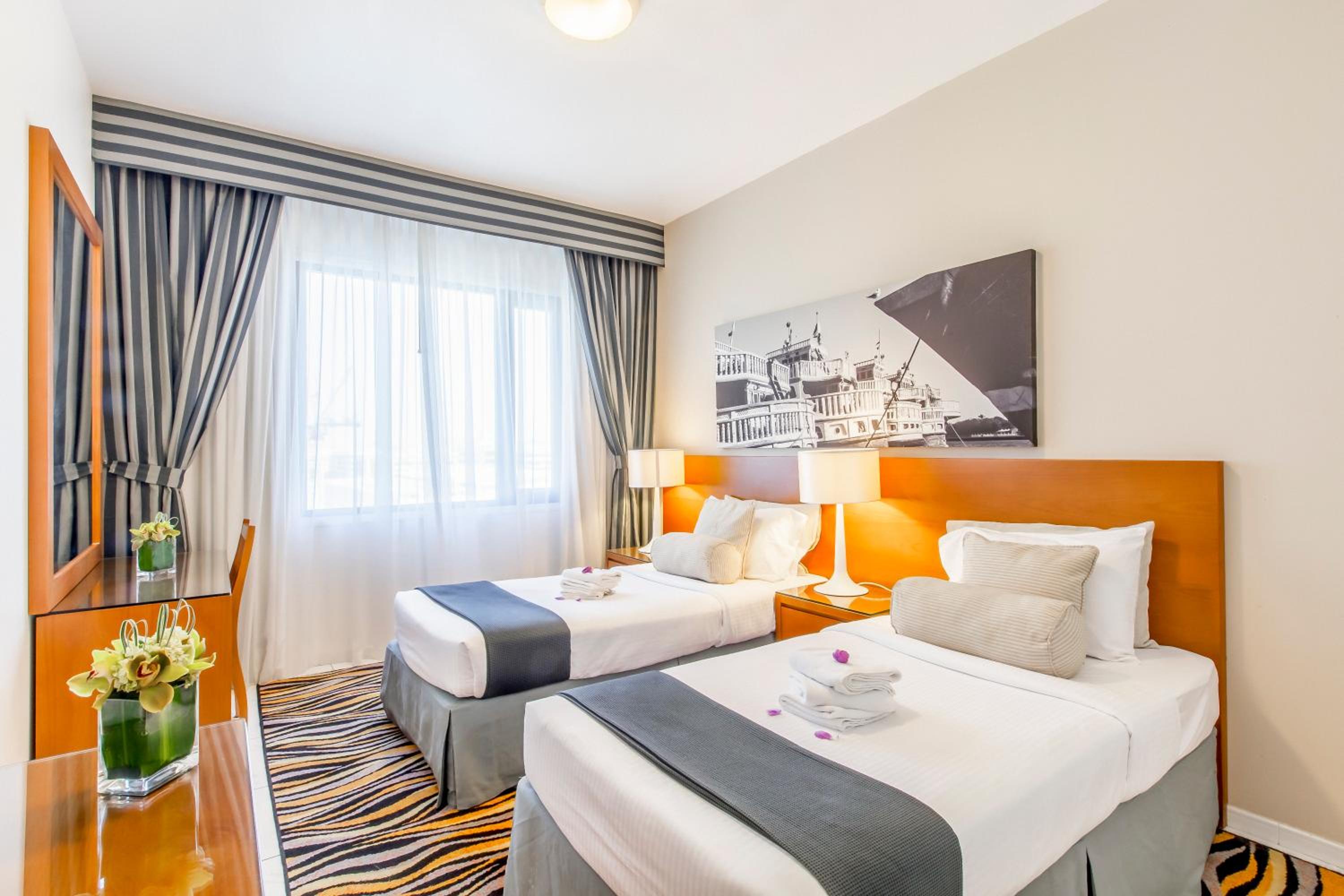 Golden Sands Hotel Apartments 3-5-10