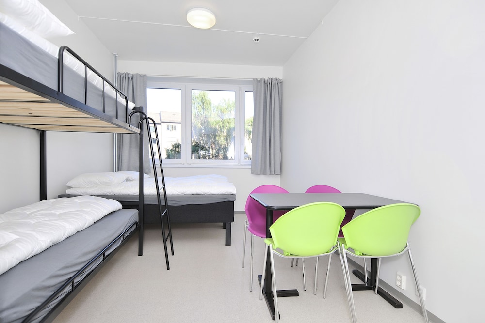 Bunks at Rode 13/34