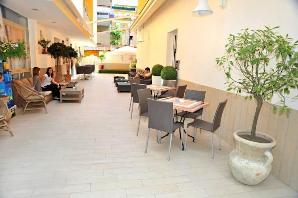 Hotel Margherita 8/18