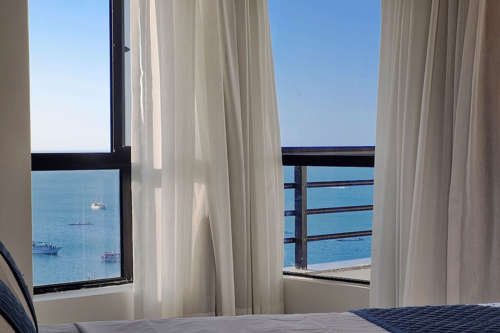 Iate Plaza Hotel 37/50