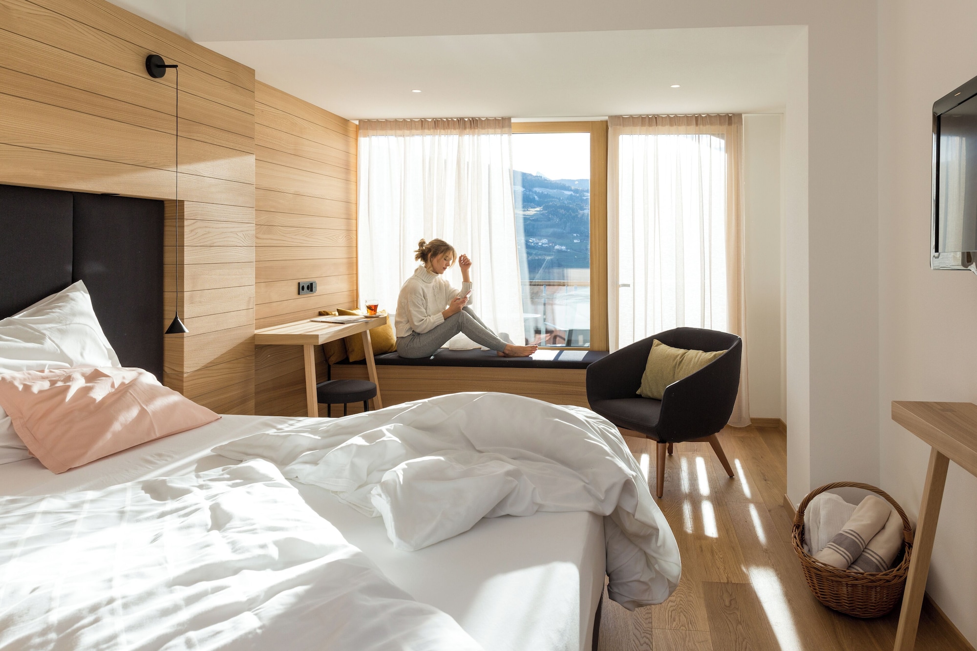 1 Bedroom, Deluxe, Suite, Queen Bed, Mountain View, Sauna، Granpanorama Hotel StephansHof 3/10