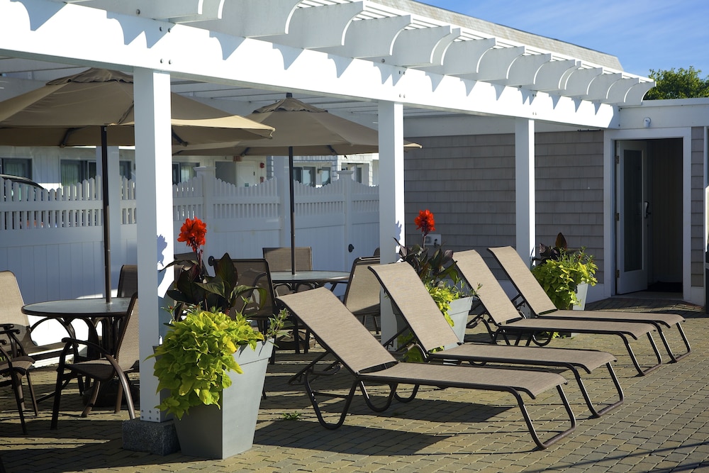 Anchorage Inn and Resort 23/50
