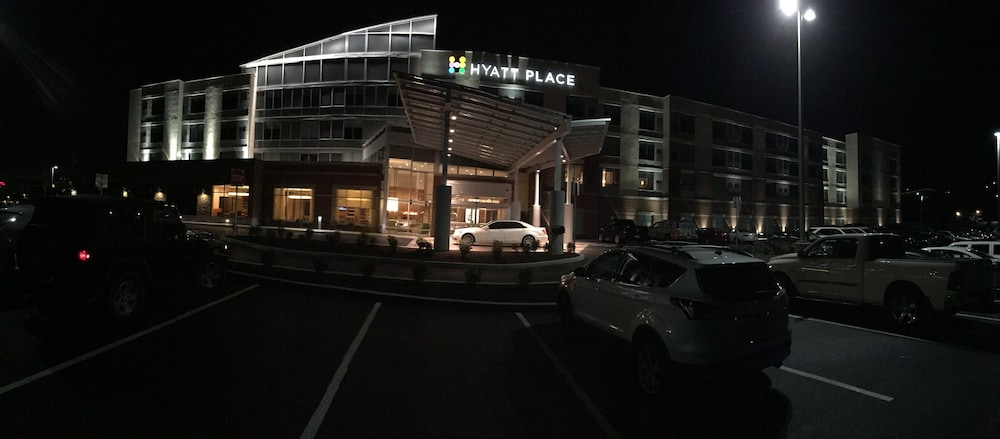 Hyatt Place at The Hollywood Casino Pittsburgh South in WASHINGTON - PA