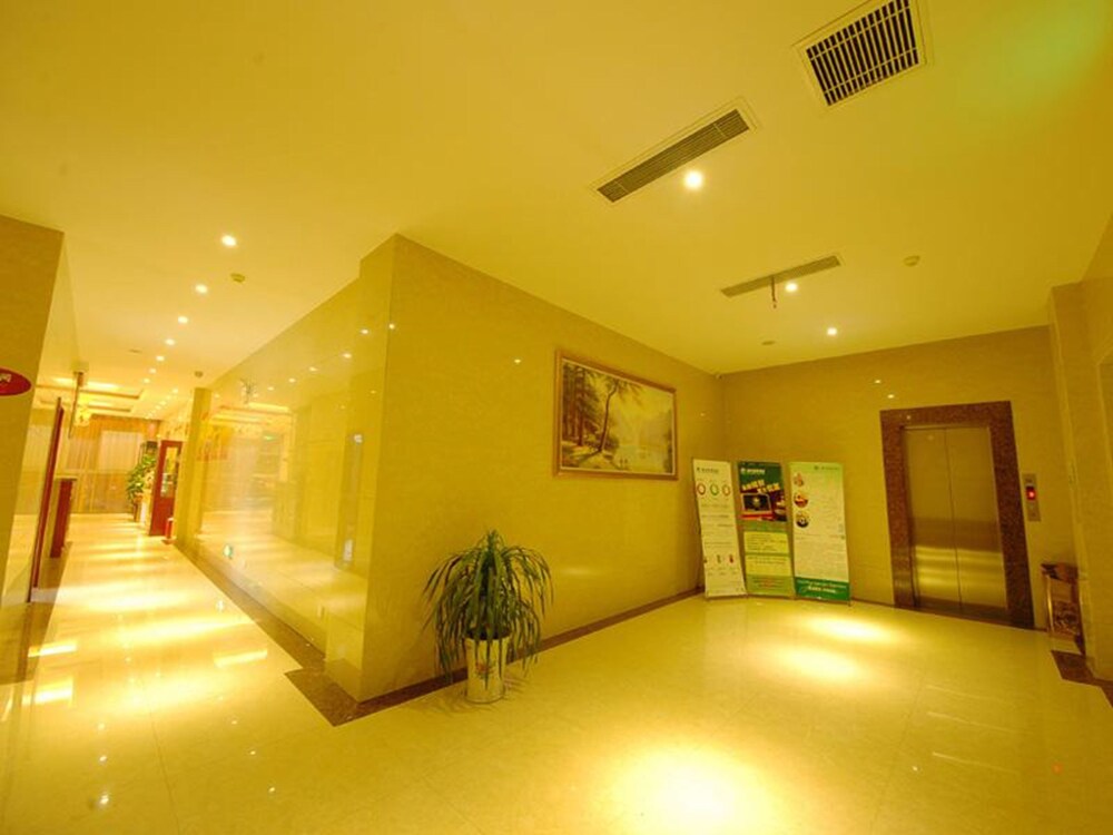 Greentree Inn Jiangsu Taizhou Jingjiang Bus Station Express Hotel 23/41
