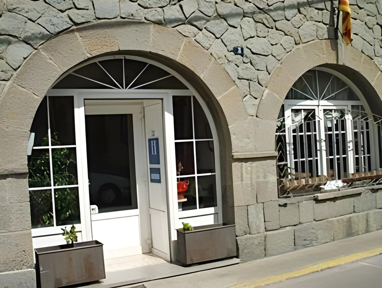 Hostal Porta De Nuria 4/23