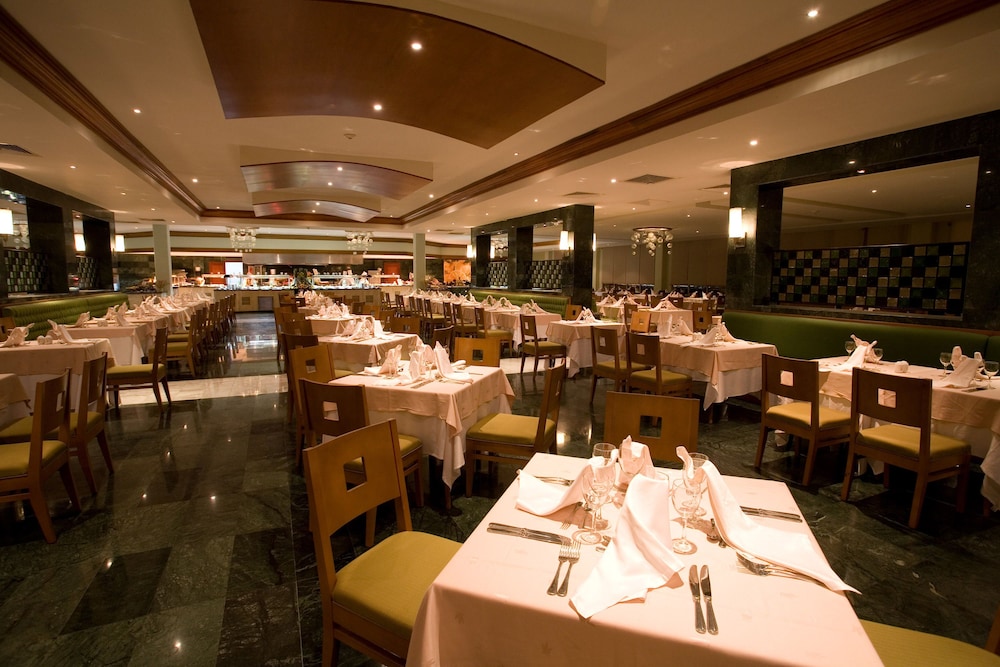 Grand Riviera Princess 33/50