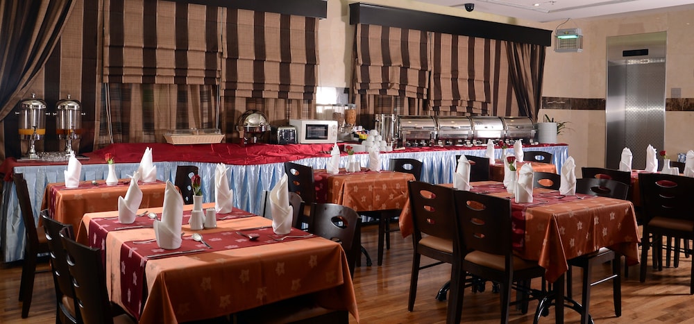 restaurant-cafeteria