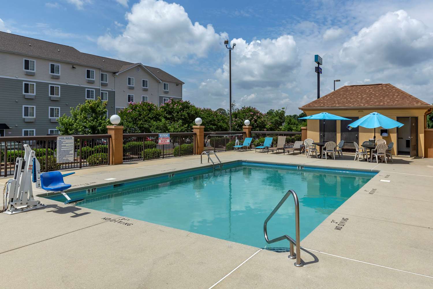 Comfort Inn Garner Clayton I-40 38/38