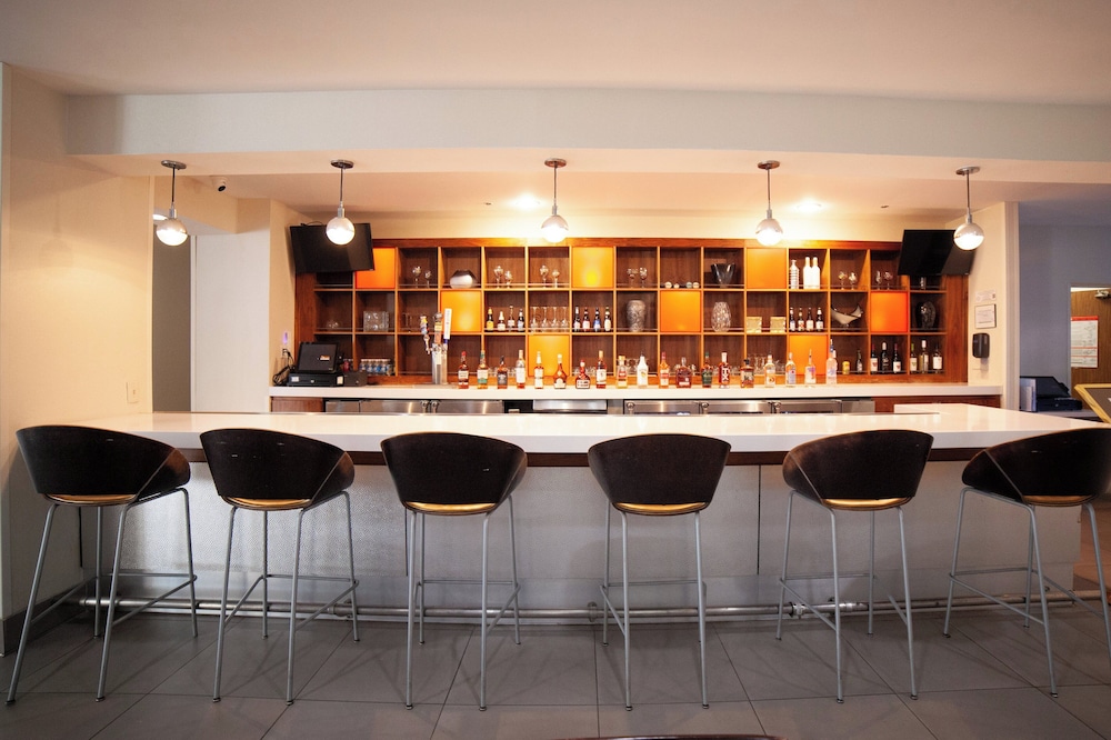 Holiday Inn Irving - Las Colinas, an IHG Hotel 42/64