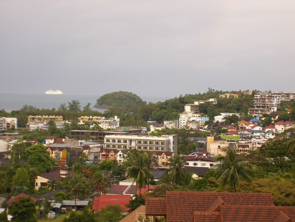 Mountain Sea View Luxury Apartments 64/72