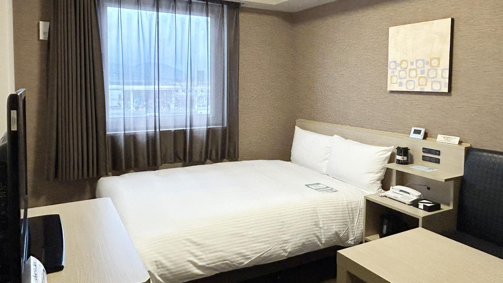 Semi Room, Standard, Semi Double Bed