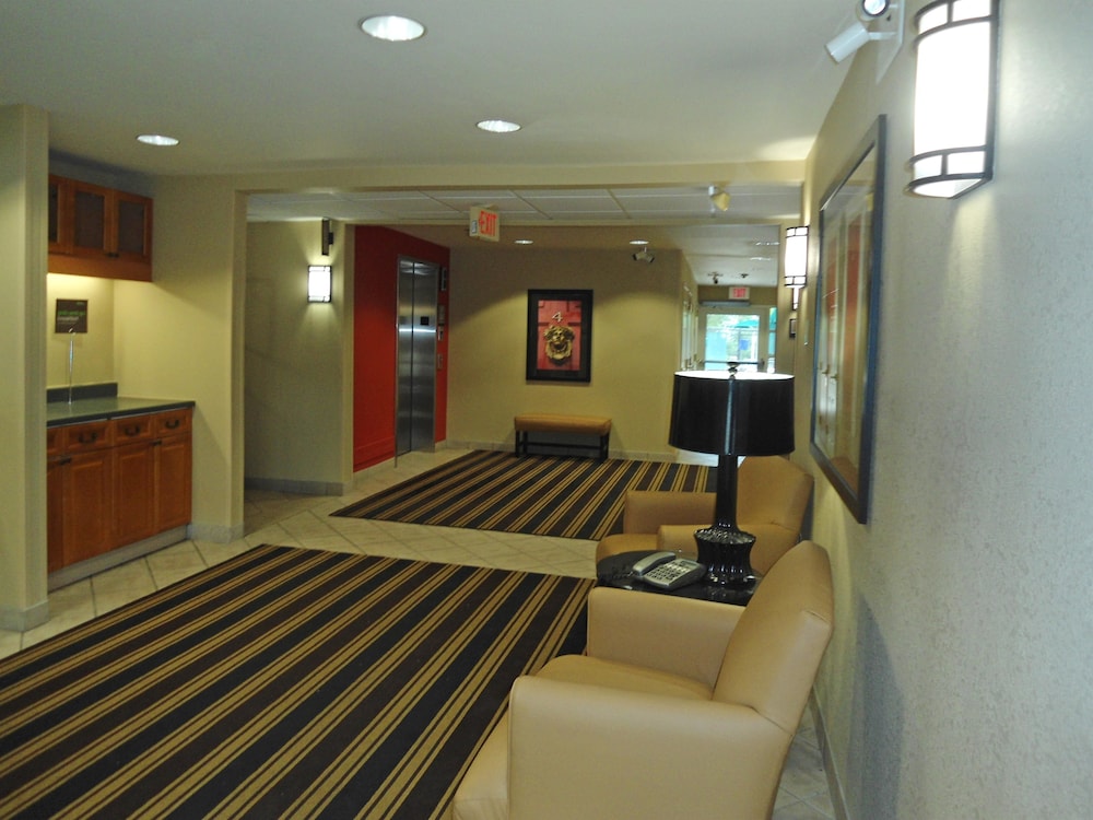 Extended Stay America - Boston - Westborough - Computer Dr. 5/38