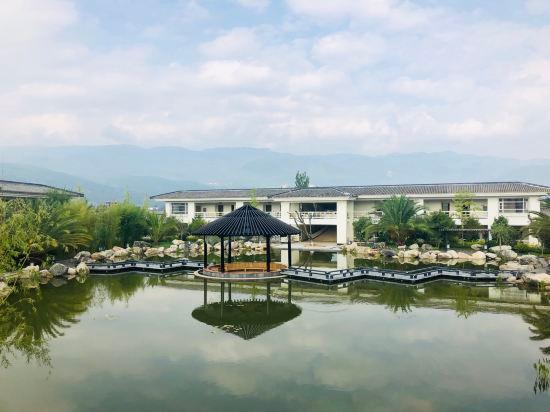 Dali Geothermal Paradise Hotel 35/37