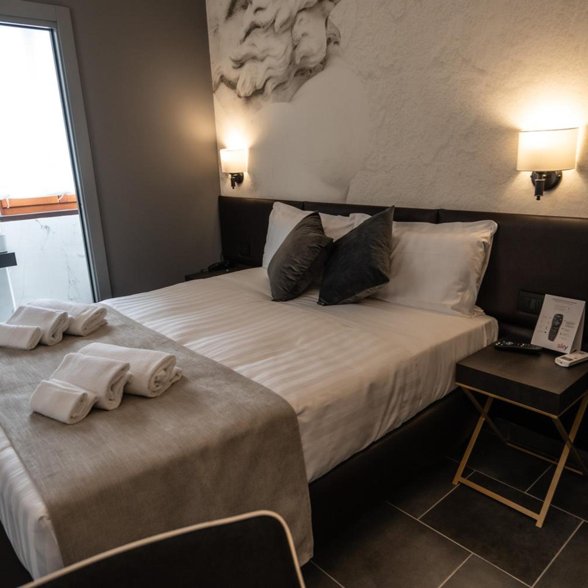 غرفة بسرير مزدوج، Relais Manzoni 2/10